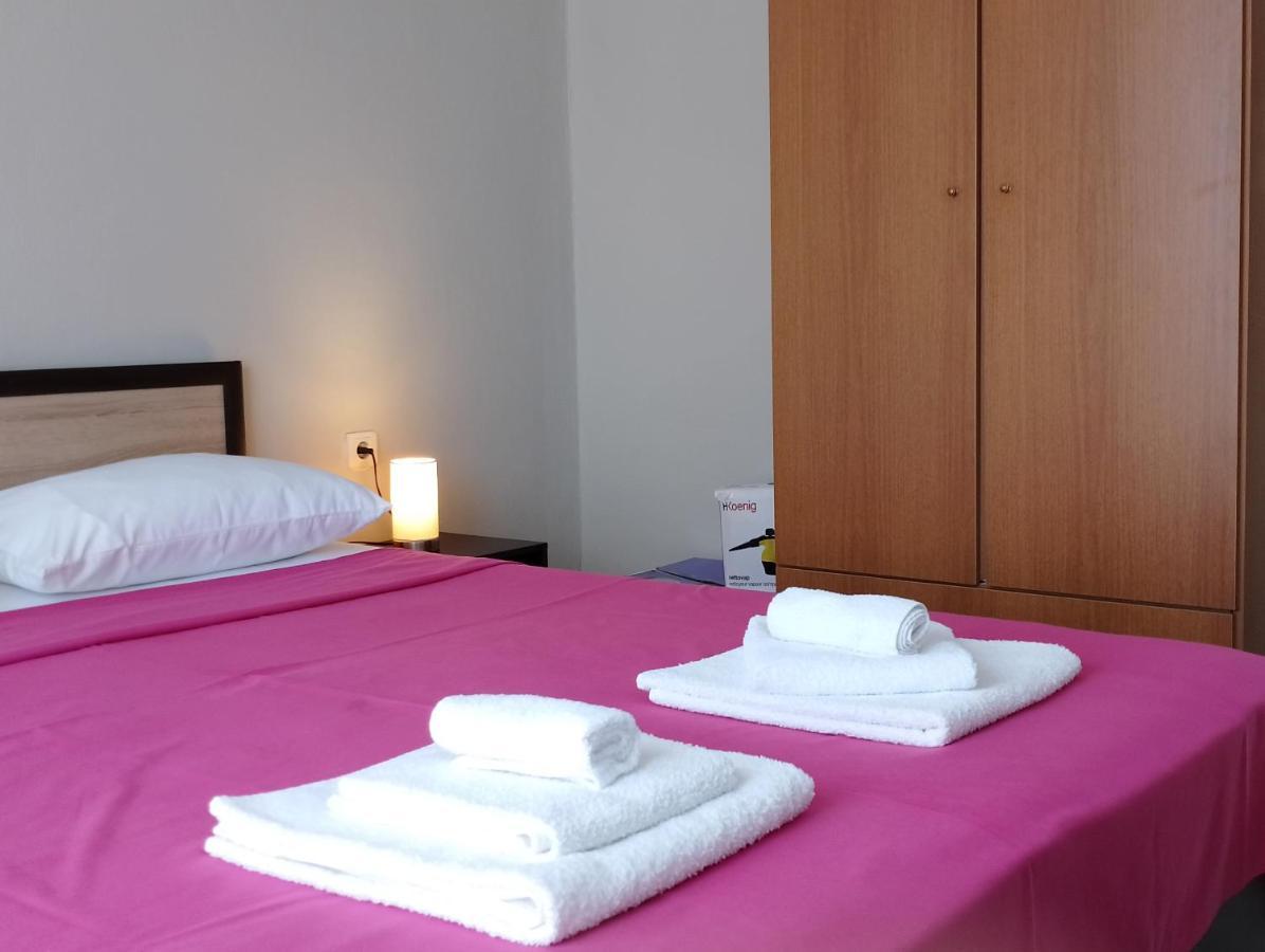 Sea And Sky Apartment Néa Péramos Екстериор снимка